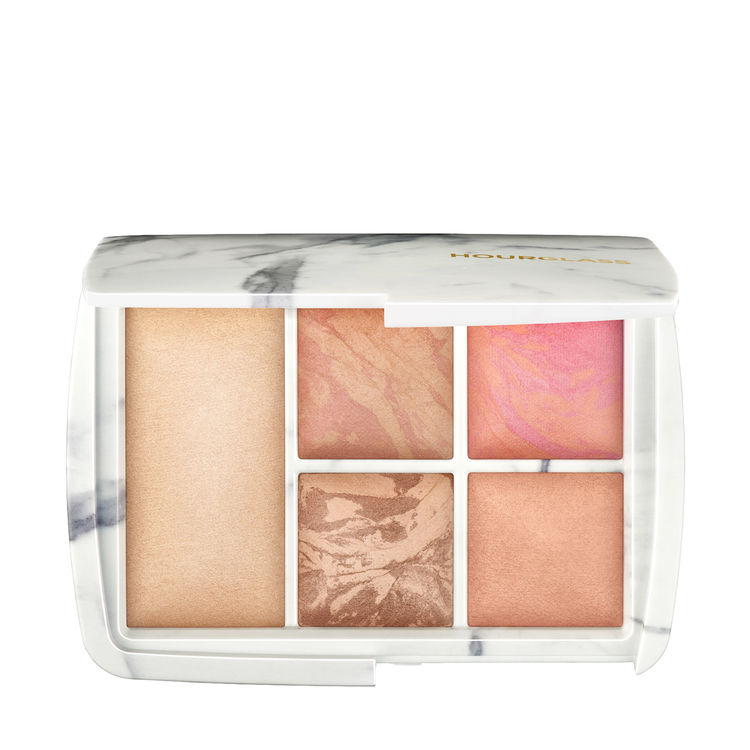 uk200017899_hourglass