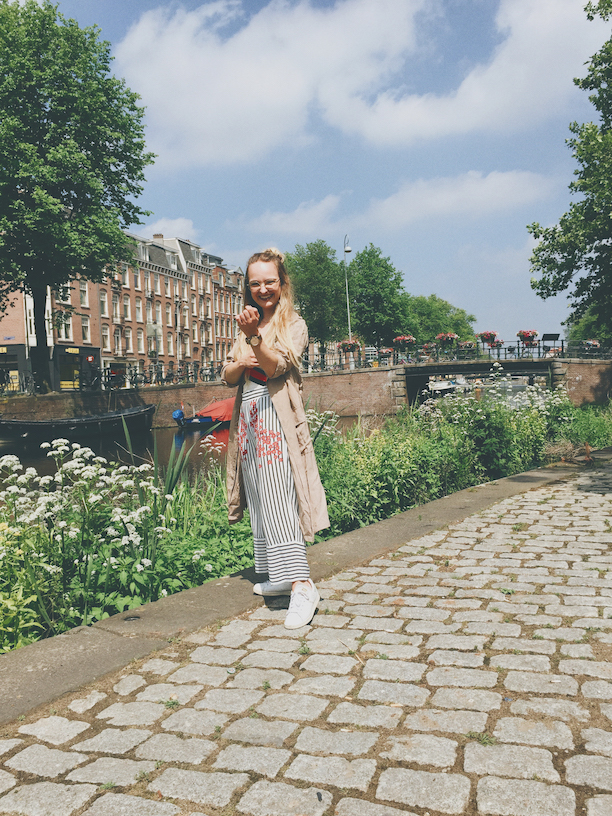 D04F9F3A-F857-41B9-B525-7A139A6C3121